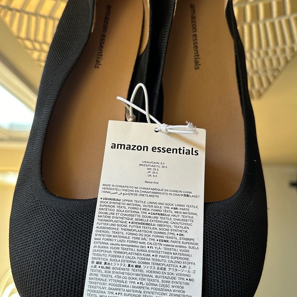 Amazon Essentials Black Ballet Flats 8.5 - Picture 3 of 5